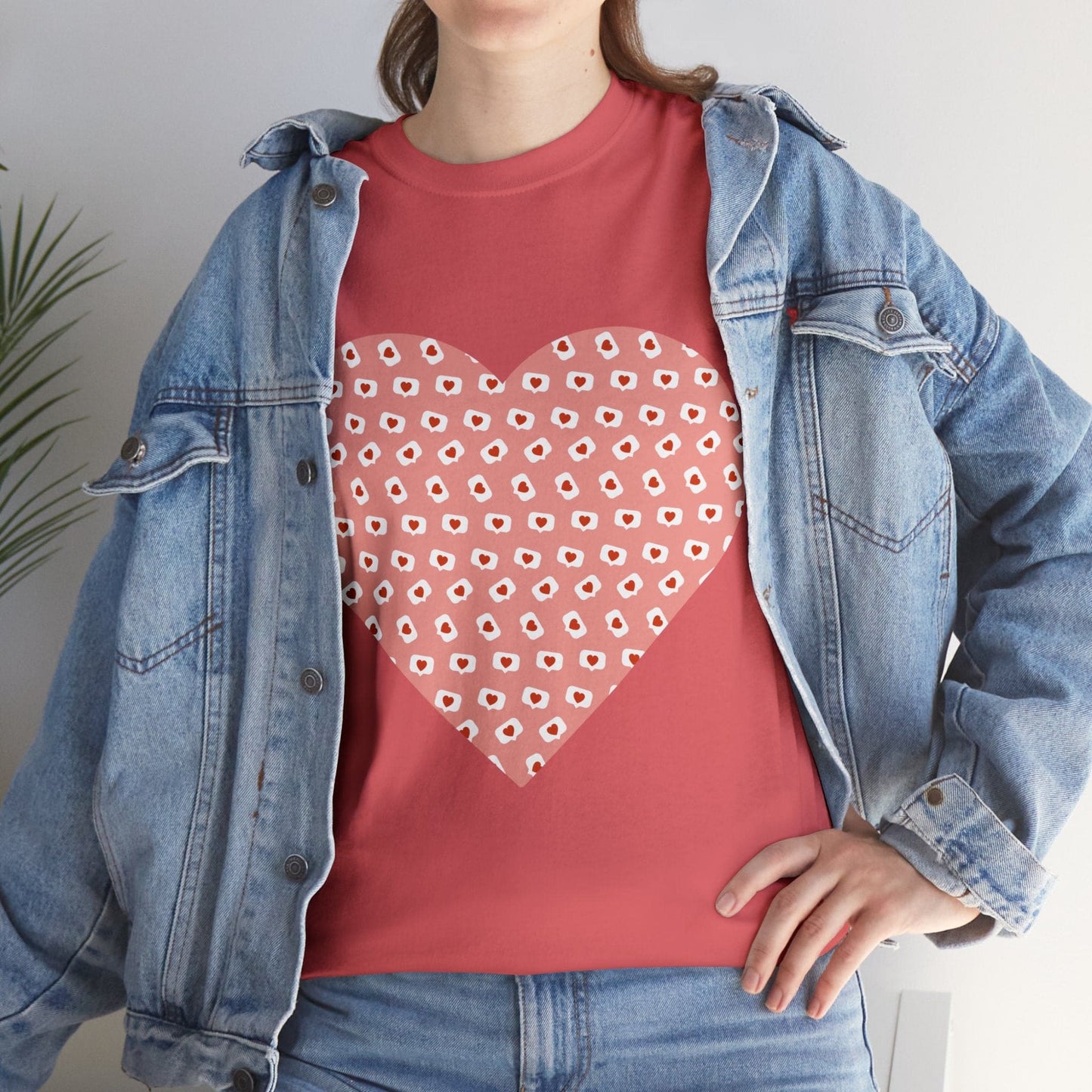 Heart Thought Bubble T-shirt: Wear Your Thoughts with Style