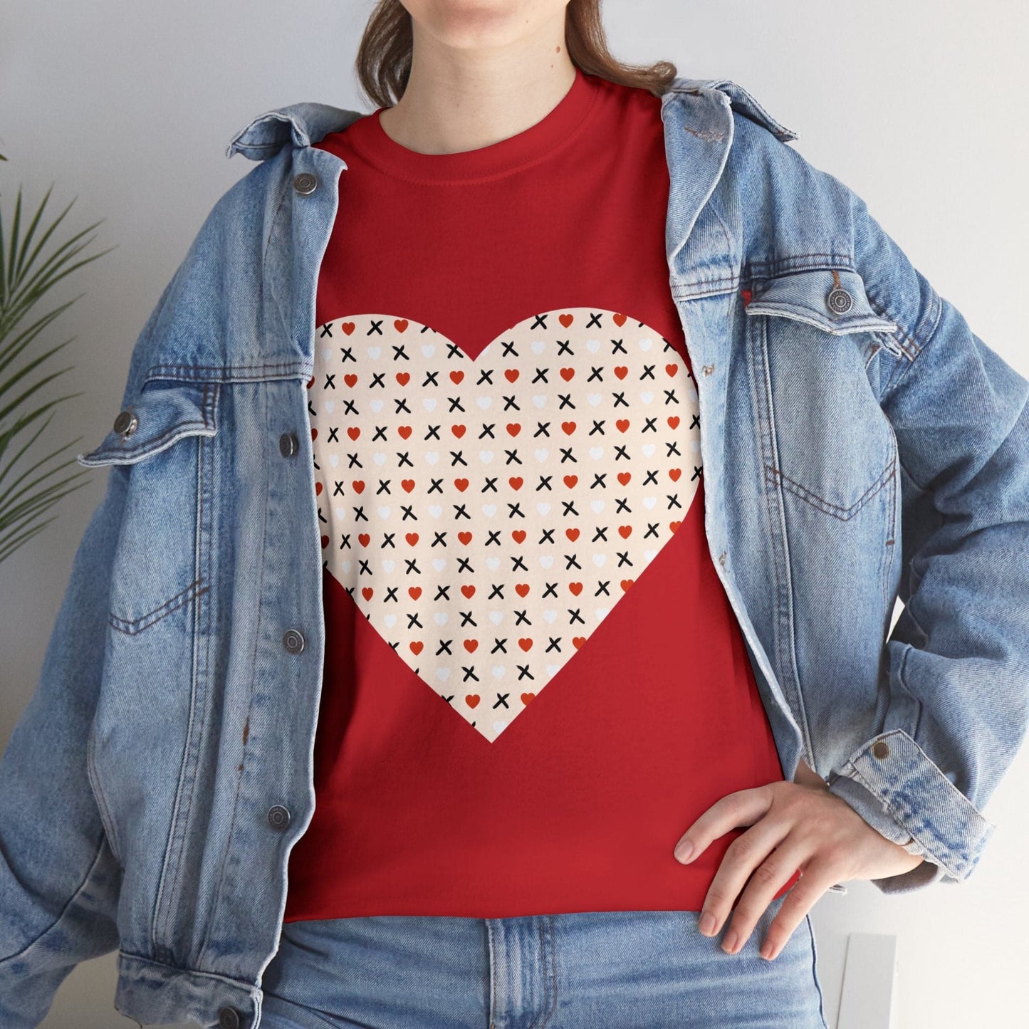 Red & White Hearts Love Pattern T-shirt: Cozy Elegance for Winter Days