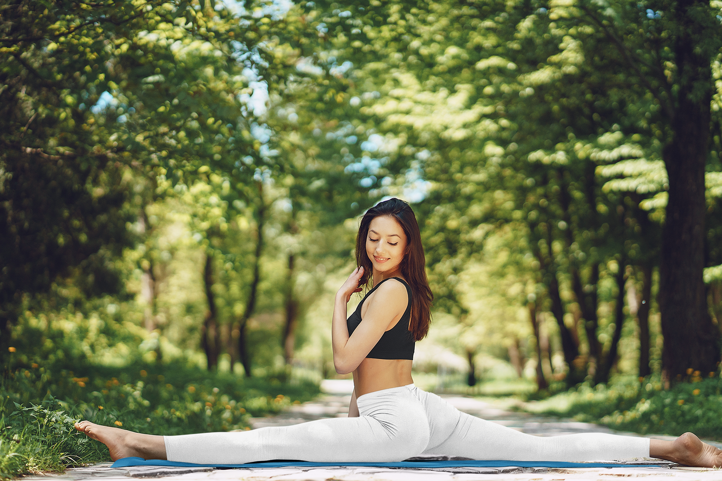 Trendy Solid Print Leggings for Every Workout